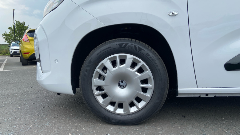 Vauxhall Combo Cargo Combo Xl Diesel 1.5 Turbo D 100ps Pro H1 Van